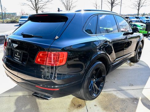 Used 2019 Bentley Bentayga AWD/4WD image 5