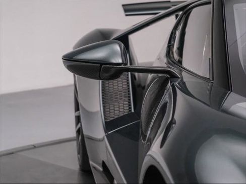 Used 2022 Ford GT image 42