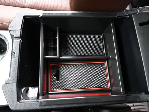 Used 2021 Toyota 4Runner Limited image 40