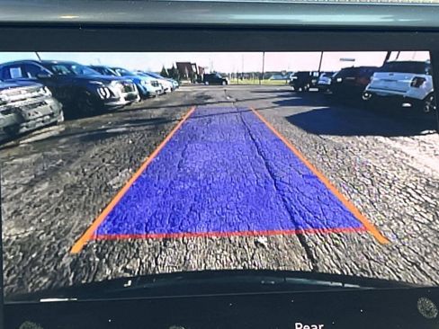 Used 2025 Audi Q3 2.0T Premium image 68