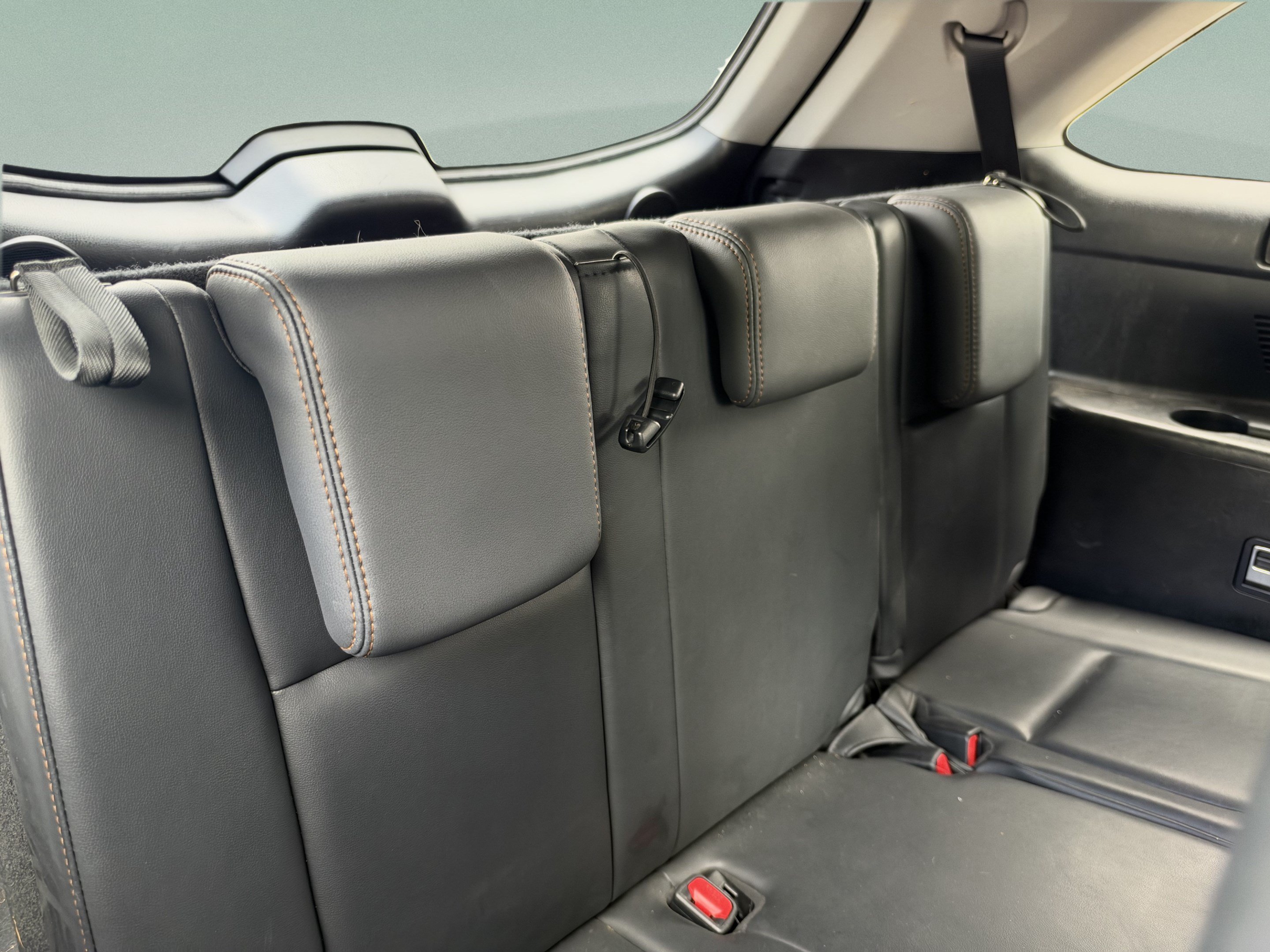 Used 2015 Toyota Highlander Limited w/ Driver Technology Package AWD/4WD image 26
