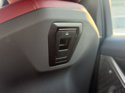 Certified 2025 BMW 530i w/ M Sport Package image 26