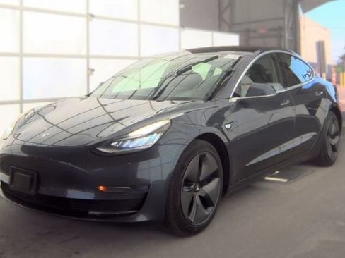 Used 2019 Tesla Model 3 Long Range RWD image 1