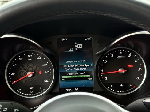 Used 2020 Mercedes-Benz GLC 300 4MATIC w/ Driver Assistance Package image 34