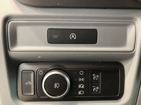 Used 2025 Ford F150 XLT w/ Equipment Group 301A Standard image 13