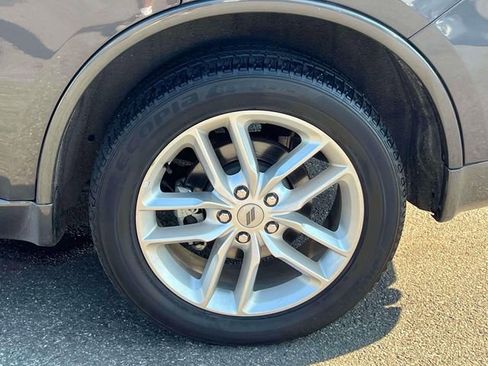 Used 2024 Dodge Durango GT AWD/4WD image 16