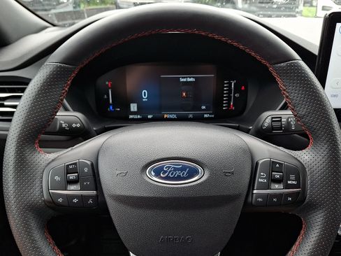 Certified 2023 Ford Escape ST-Line w/ Tech Pack #1 AWD/4WD image 25