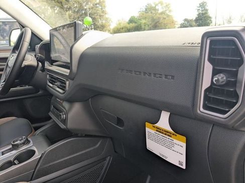 New 2026 Ford Bronco Sport Outer Banks w/ Sasquatch Outer Banks Package AWD/4WD image 72