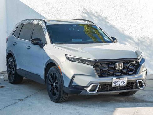 Used 2025 Honda CR-V Sport Touring image 3