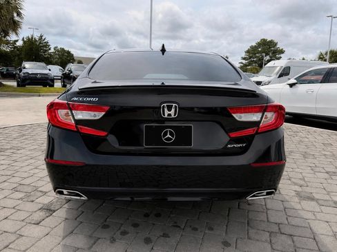 Used 2022 Honda Accord Sport image 9