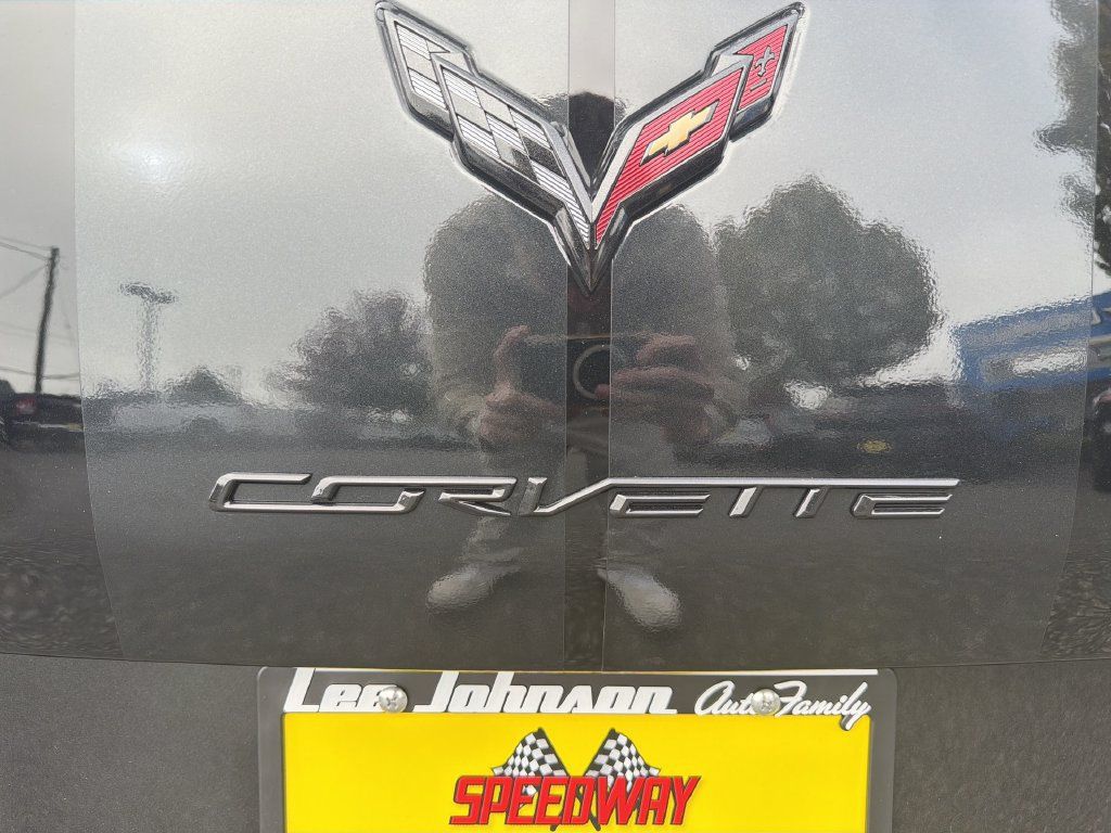 Certified 2015 Chevrolet Corvette Stingray Coupe RWD image 29