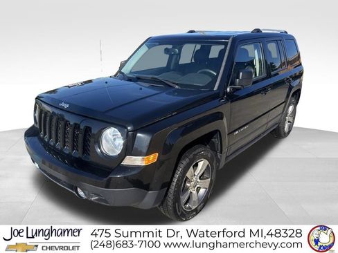Used 2017 Jeep Patriot High Altitude AWD/4WD image 8