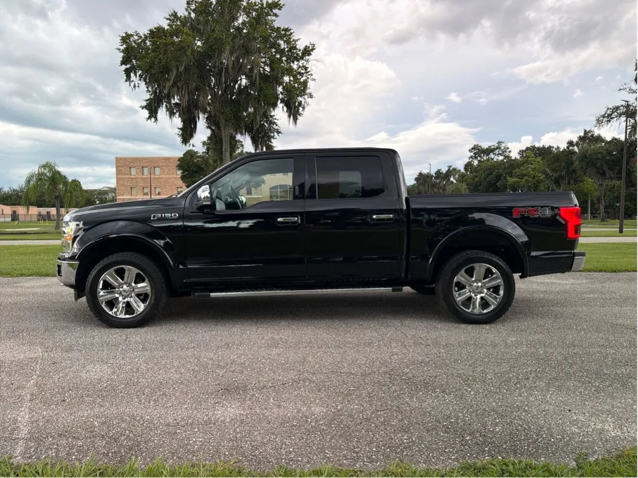 Used 2018 Ford F150 Lariat w/ Equipment Group 502A Luxury AWD/4WD image 9