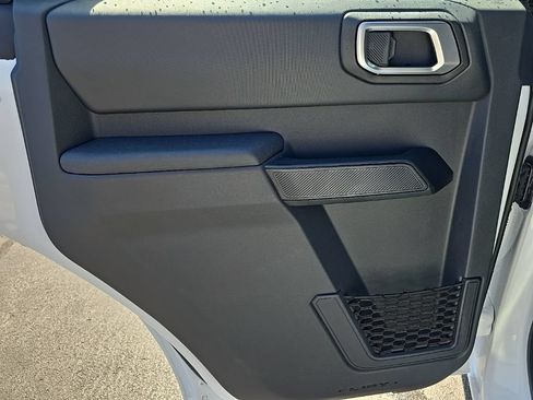 New 2025 Ford Bronco 4-Door AWD/4WD image 42