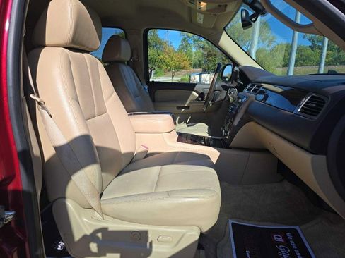 Used 2008 GMC Yukon XL Denali image 19