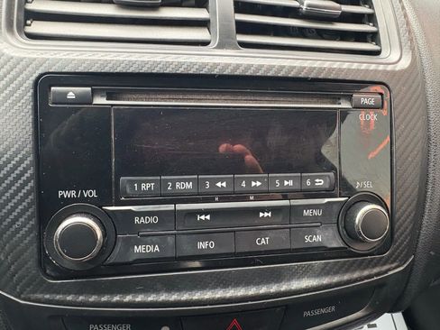 Used 2015 Mitsubishi Outlander Sport ES image 10