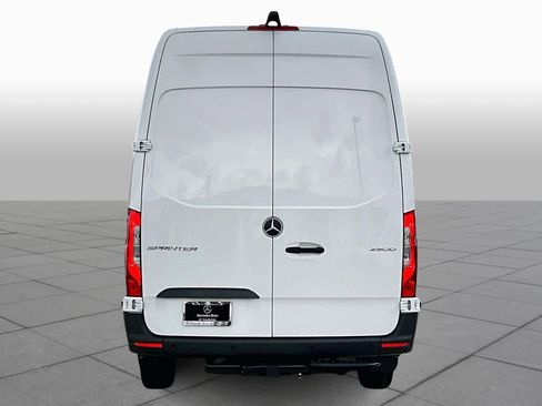 New 2026 Mercedes-Benz Sprinter 2500 image 4