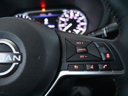 New 2025 Nissan Sentra SR w/ SR Premium Package image 7