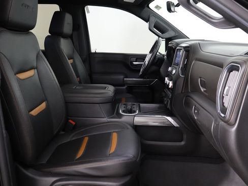 Used 2020 GMC Sierra 1500 AT4 w/ AT4 Premium Package AWD/4WD image 11
