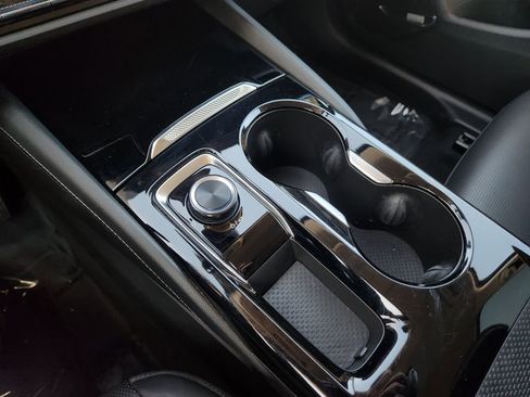 Used 2024 Buick Envision Preferred image 21