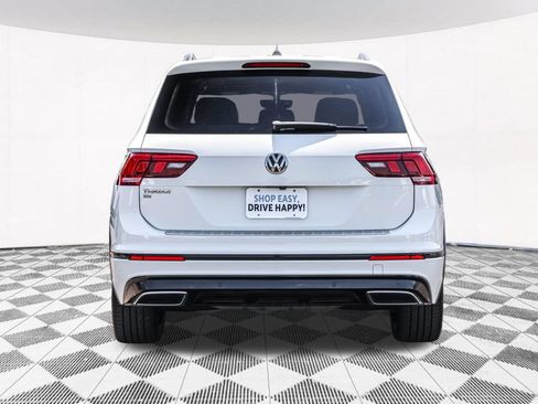 Used 2021 Volkswagen Tiguan SE R-Line FWD image 14