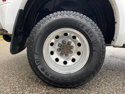 Used 2017 RAM 3500 Laramie Longhorn image 25