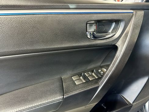 Used 2016 Toyota Corolla S FWD image 22