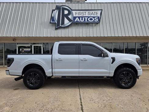 Used 2021 Ford F150 XLT w/ Equipment Group 302A High AWD/4WD image 9