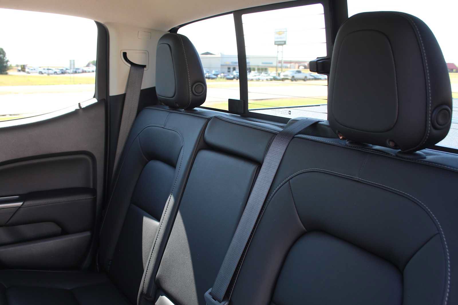 Used 2022 GMC Canyon Elevation w/ Elevation Premium Package AWD/4WD image 27