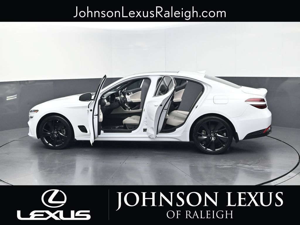 Used 2023 Genesis G70 2.0T w/ Sport Prestige Package RWD image 37
