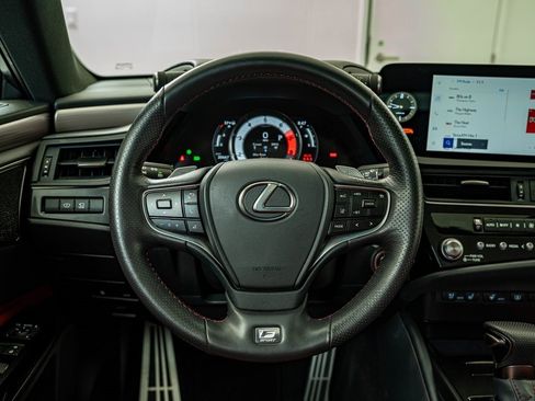 Certified 2024 Lexus ES 350 F Sport w/ Accessory Package (Z2) image 25