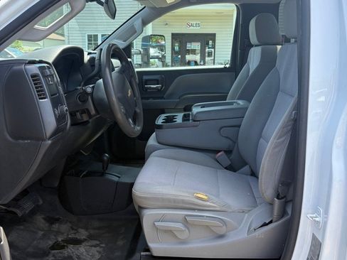 Used 2018 Chevrolet Silverado 2500 W/T w/ WT Convenience Package AWD/4WD image 10