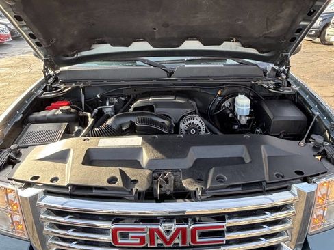 Used 2010 GMC Sierra 1500 SLE image 29