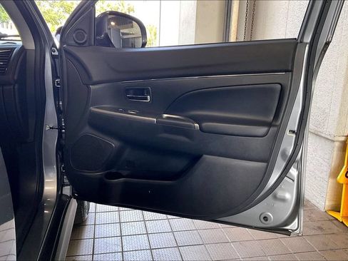 Used 2022 Mitsubishi Outlander Sport SE FWD image 21