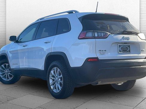 Used 2020 Jeep Cherokee Latitude w/ Cold Weather Group AWD/4WD image 11