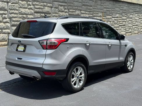 Used 2018 Ford Escape SEL FWD image 7