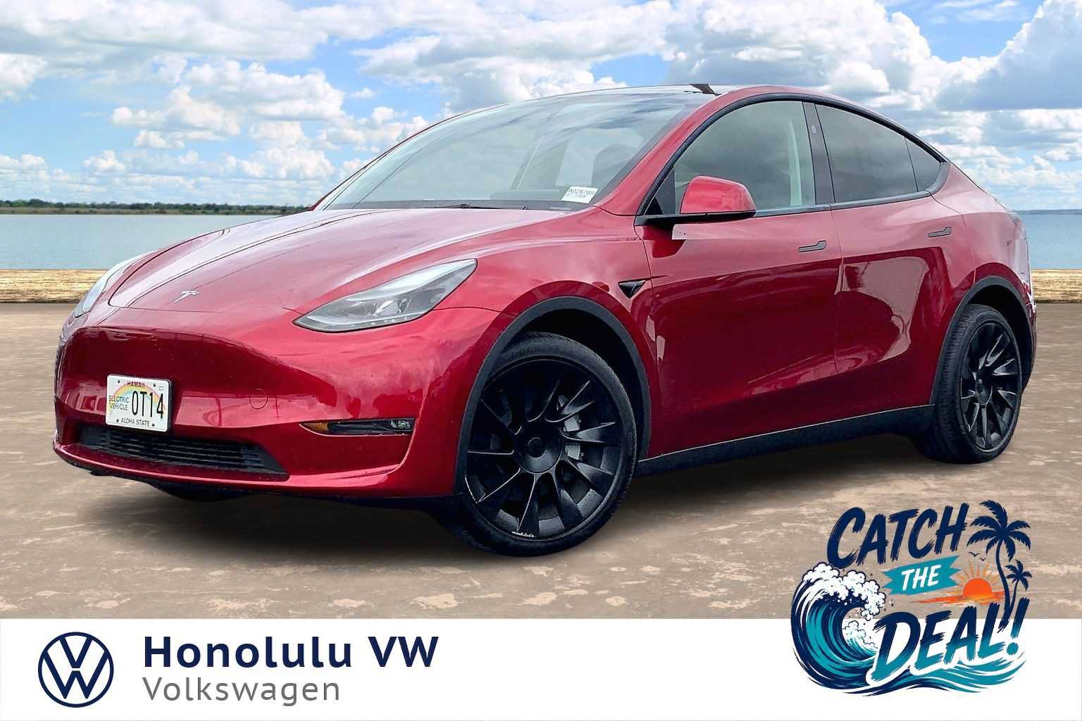 Used 2024 Tesla Model Y Long Range AWD/4WD image 1