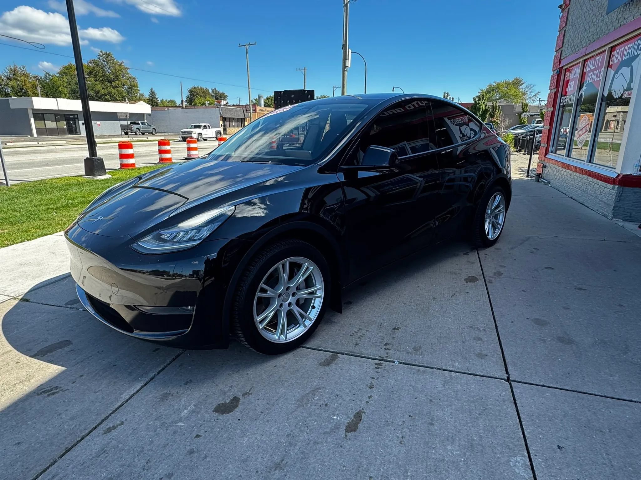 Used 2020 Tesla Model Y Long Range AWD/4WD image 8