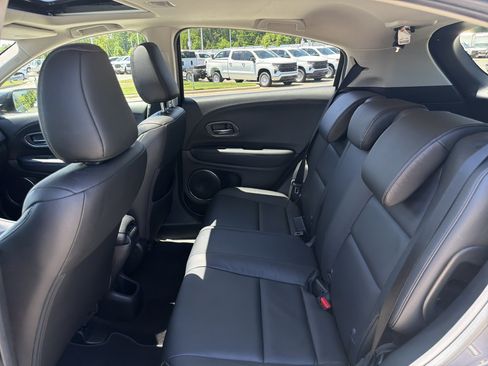 Used 2017 Honda HR-V EX-L image 30