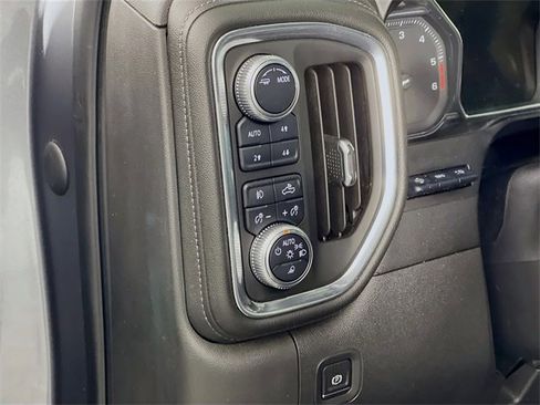 Used 2020 GMC Sierra 1500 Denali w/ Denali Ultimate Package image 11