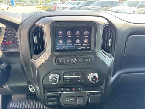 Used 2024 GMC Sierra 2500 Pro w/ Convenience Package AWD/4WD image 23