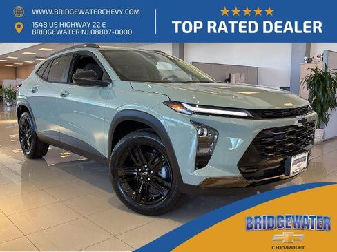 Used 2026 Chevrolet Trax ACTIV w/ Driver Confidence Package FWD image 1