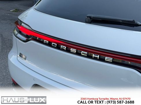 Used 2019 Porsche Macan AWD/4WD image 19