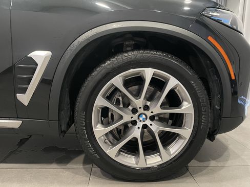 Used 2024 BMW X5 xDrive40i w/ Premium Package AWD/4WD image 10