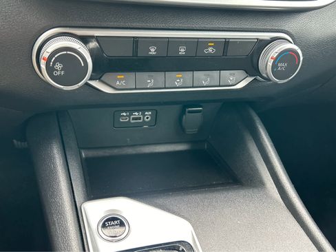 Used 2022 Nissan Altima 2.5 SV image 29