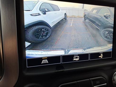 Used 2021 GMC Sierra 1500 SLT w/ SLT Convenience Package image 30