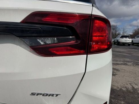 Used 2025 Honda Odyssey Sport-L image 9