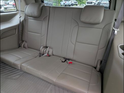 Used 2019 Chevrolet Tahoe LT RWD image 12