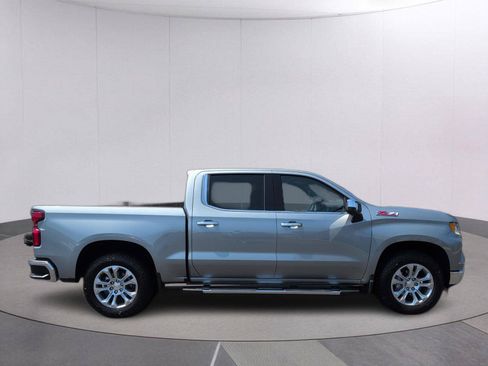 Used 2026 Chevrolet Silverado 1500 LTZ w/ Z71 Off-Road Package AWD/4WD image 8