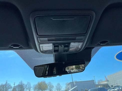 Used 2025 Honda Passport EX-L image 16